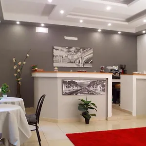 hotel-diablo.italymilanhotels.net/